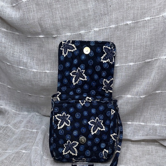 Vera Bradley Blue Coin Maple Leaf Pattern Sling Crossbody Swing Bag EUC VINTAGE - Picture 7 of 14